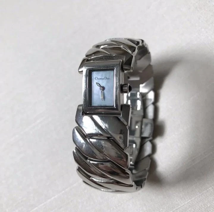 Montre femme Christian Dior style déco cadran bleu coquillage occasion 15,5 cm