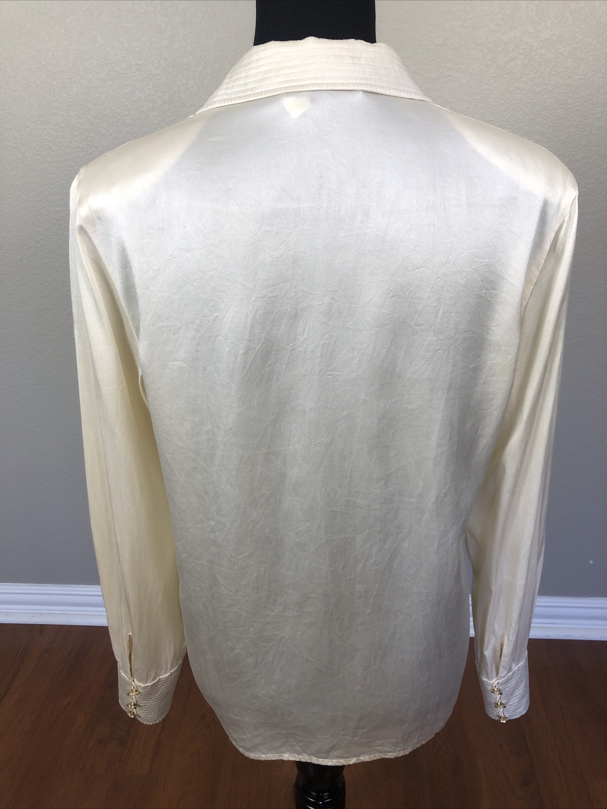 VTG Louis Feraud FR 38 US 8/10 Silk Double Breasted 13 Button Blouse Ivory RARE image 8