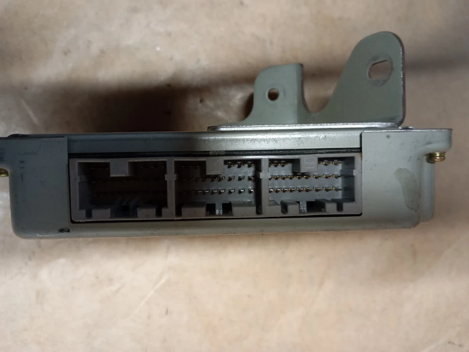 Subaru Impreza Gg GD 2.0 Ej Unité Transmission Automatique 31711AJ560 Équipement - Photo 3/3