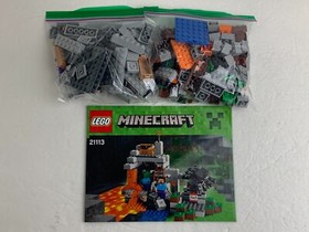 LEGO Minecraft The Cave 21113 includes Steve, Zombie, and Spider