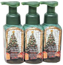 Bath & Body Works The Perfect Christmas Hand Wash Soap Foaming Foam 3 pc Green