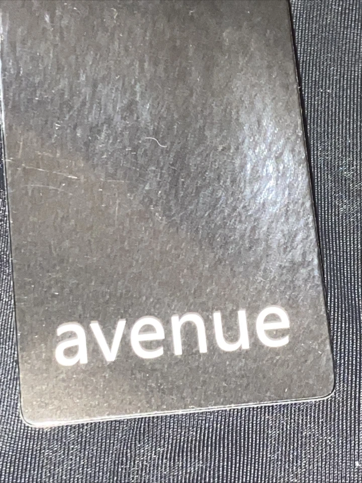 Woman’s Avenue One Piece Plus Talla 28 Negro Volantes en Niveles Extraíble Acolchado Negro Foto 4 de 4