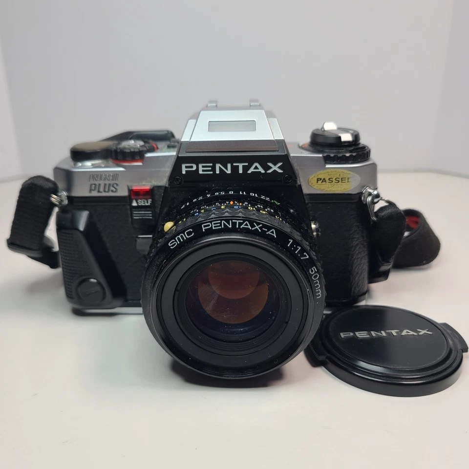 Pentax Program Plus film camera w 50mm f1.7 & Mitakon 80-200mm f4.5 Manuals-Bag - Image 2 of 4