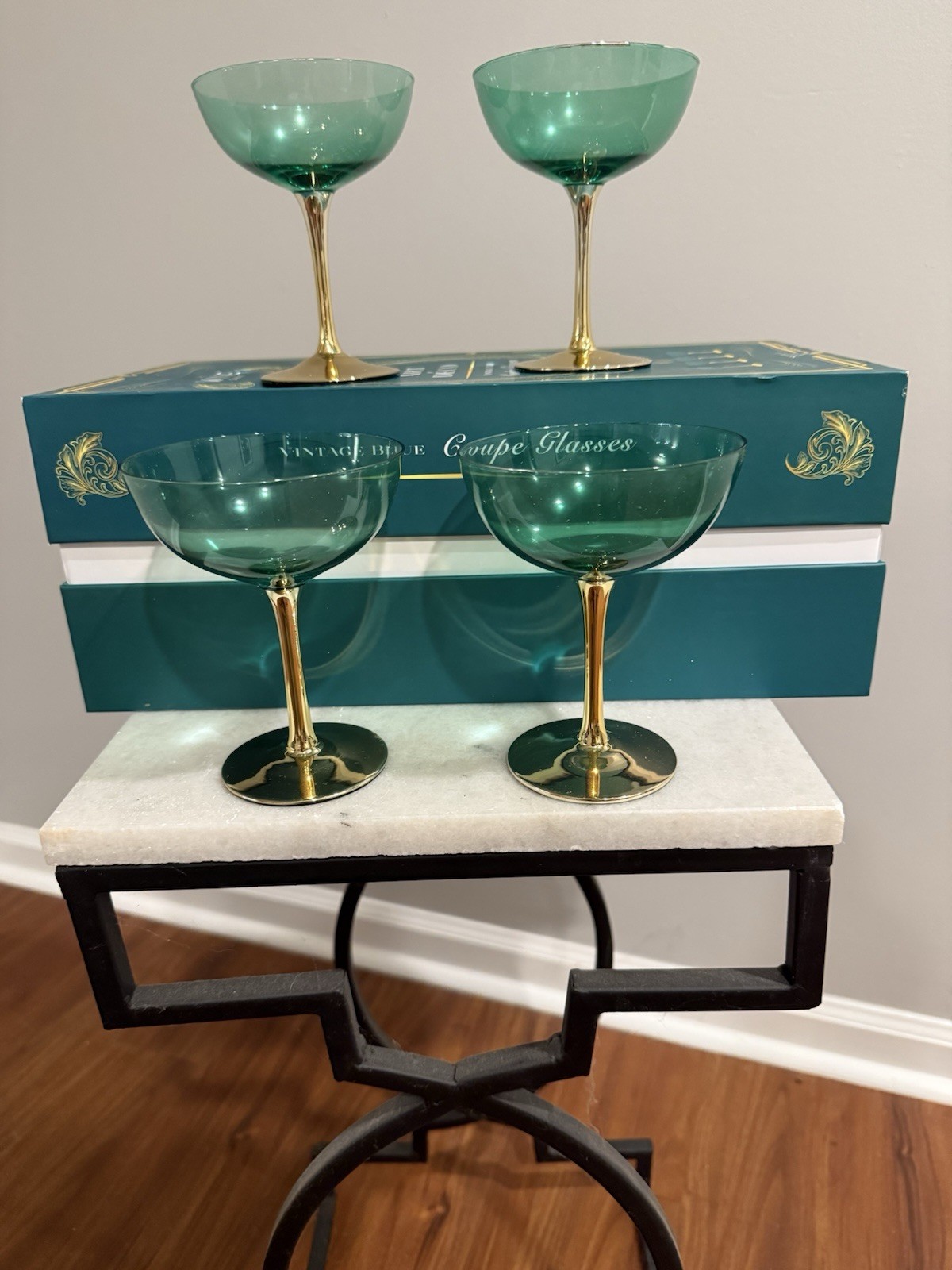 The Wine Savant Green Gold Coupe Art Deco Champagne Glasses Set Of 4 Gift Box