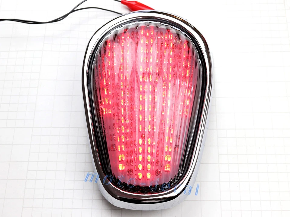 Luz trasera LED integrada para señales de giro de freno Vulcan 2000 VN2000 2004-2010 Foto 3 de 4