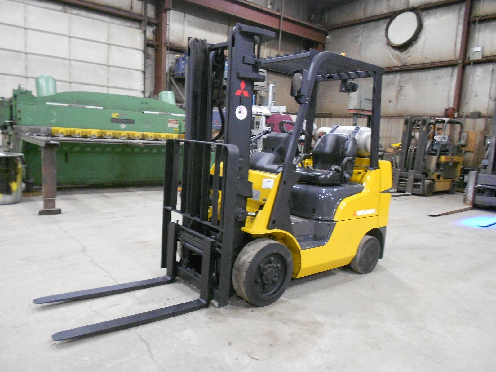 2016 Mitsubishi FGC25N, 5,000#, 5000# Cushion Tired Forklift w/ (2) Stage & SS 