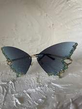 FASHION BUTTERFLY RHINESTONE DECORATIVE SUNGLASSES. sale