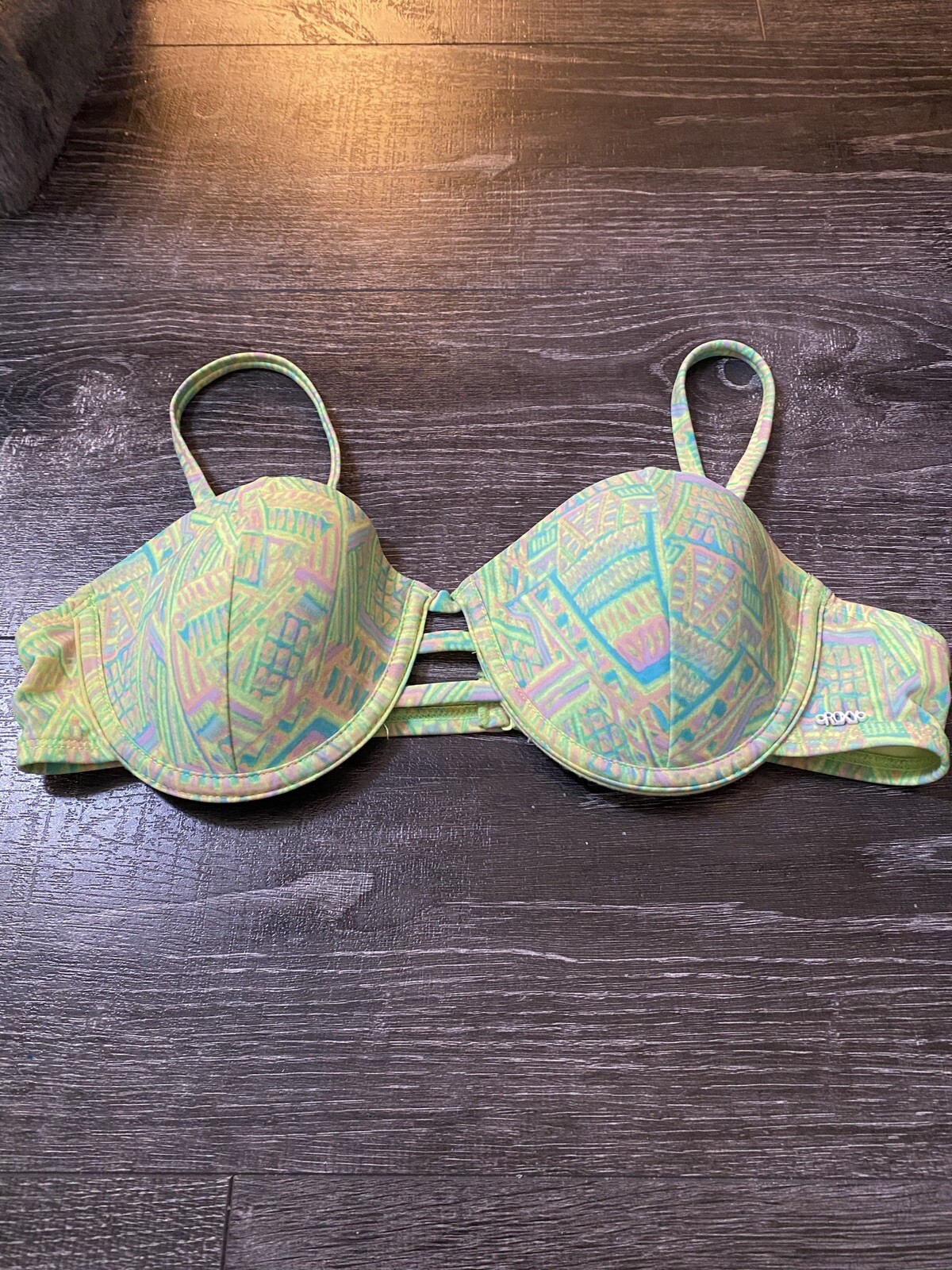 roxy bikini top large - image 1