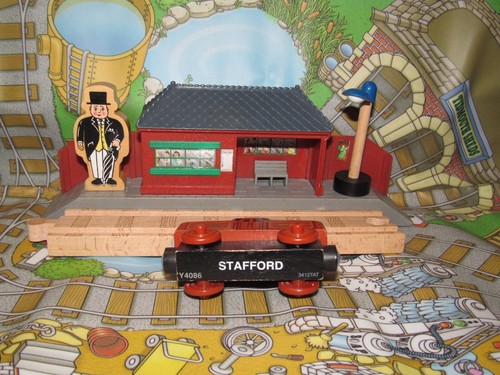 YOUR PICK Thomas Tank Wooden Railway Train Track Engine Cargo COMBINE SHIPPING - Picture 63 of 101