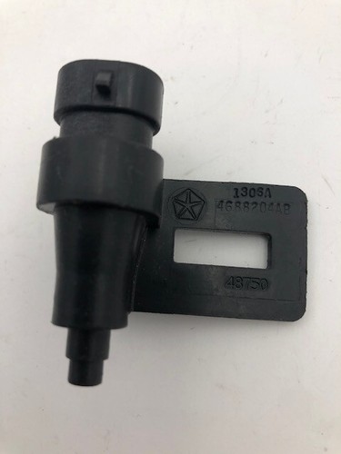 1997-2001 Jeep Cherokee Ambient Air Temperature Sensor OEM Mopar 4688204AB - Picture 2 of 8