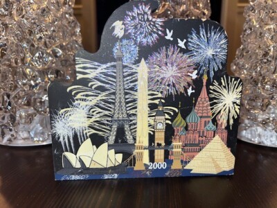 Global New Year's Eve Numbered 8838/15,000 The Cats Meow #00-1001 Collectible