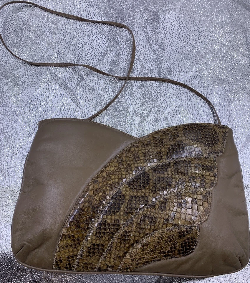 复古 20 世纪 70 年代棕色人造皮革和蛇皮手拿包 De Luigi Luis 出品 — 第 3/4 张图片