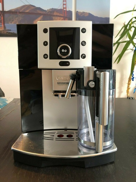 DeLonghi Perfecta ESAM 5500 Schwarz 14 Tassen ...