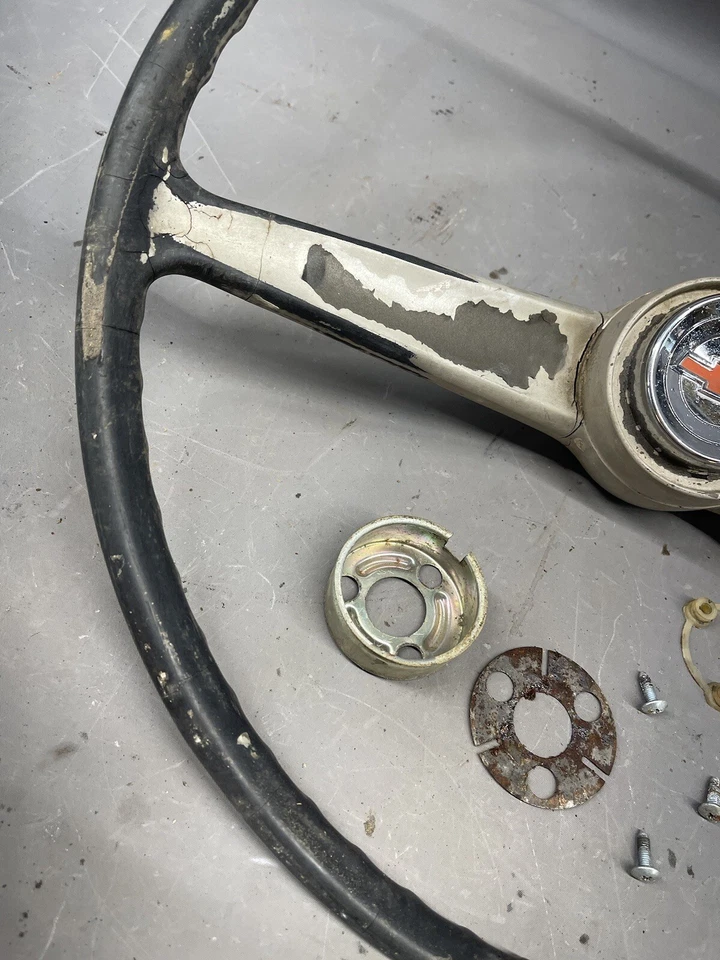 Chevy GMC Chevy 1965 1966 camioneta volante bocina contactos C10 C20 1960 equipo original Foto 2 de 4