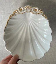 Antique 19th c. Old Paris Porcelain White & Gold Shell Serving Dish Bowl Empire