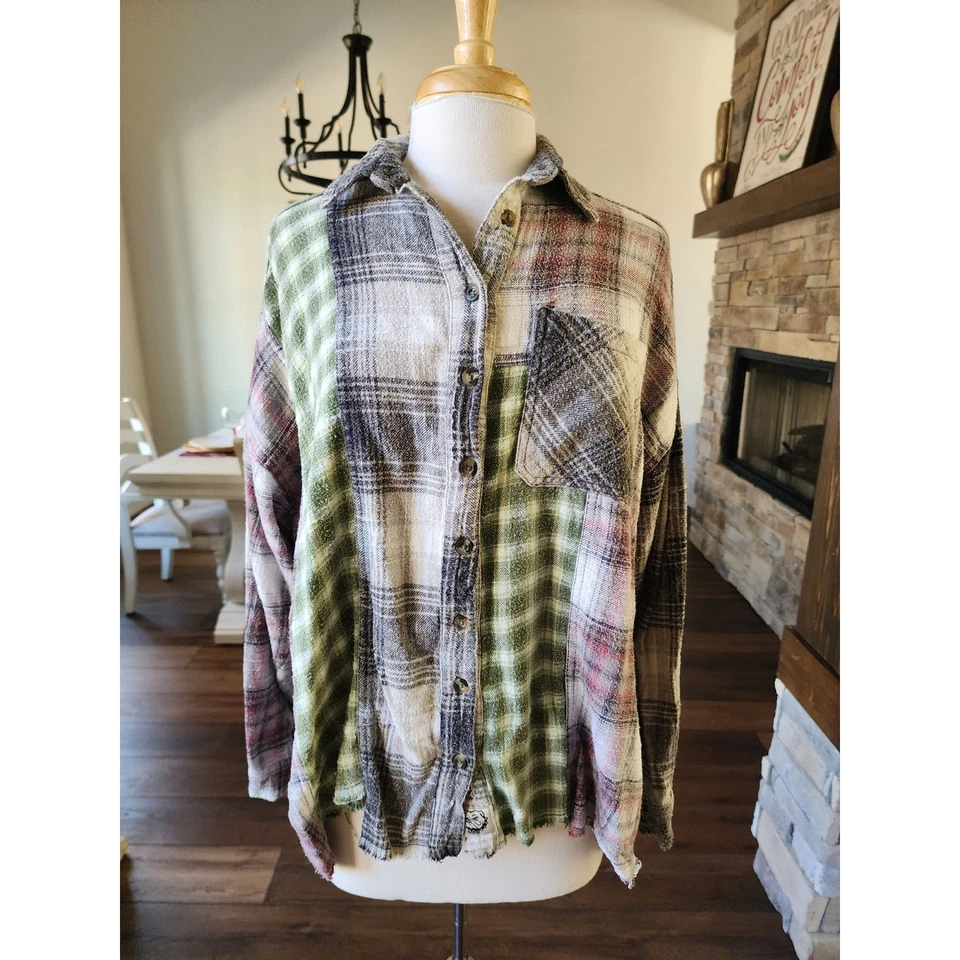 Camisa de franela a cuadros con retazos BDG Urban Outfitters de gran tamaño desgastada para mujer M Foto 2 de 4