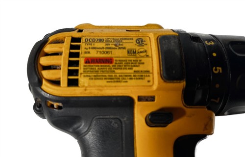 Dewalt Cordless Drill Driver 1/2" 13mm DCD780 18v XR 20v MAX Skin Only - Picture 3 of 5