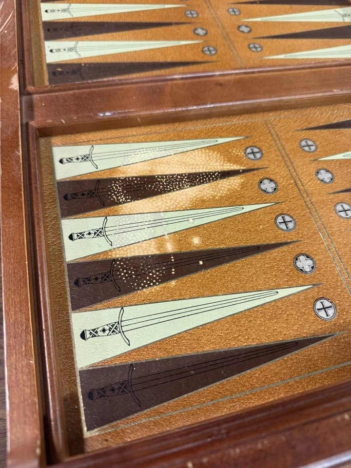 Vintage 80s Franklin Mint Excalibur Backgammon Board Game Set - **PLEASE READ** - Image 4 of 4