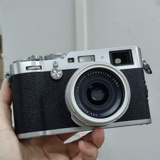 Fujifilm X100F 24.3 MP APS-C Digital Camera w/23mm f2 Lens - 95 New