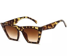 Retro Woman s Brown Leopard Design Cat Eye Sunglasses Free Shipping