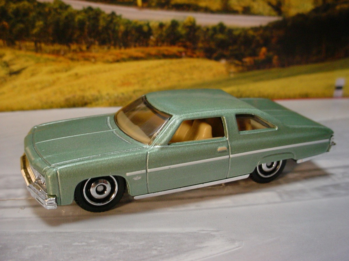 2025 ROAD CRUISERS II Design '75 CHEVY CAPRICE ☆green☆Matchbox