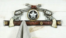 Western Cowboy Dual Revolver Guns With Western Star 4-Peg Coat Wall Hooks Decor