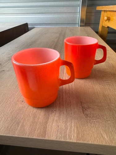 Set of 2 Vintage Anchor Hocking Bright Orange Coffee Stackable Mugs