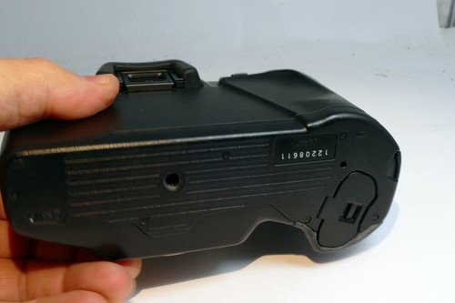 Minolta Maxxum 5Xi Dynax camera body only for parts as found AS IS - UNTESTED - Picture 7 of 11