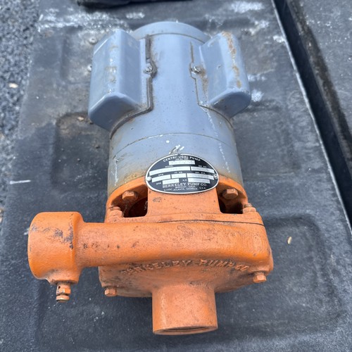 Berkeley 2HP 3600 RpmCentrifugal Pump Model C1-1/4TPLS