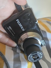 Fujifilm FinePix JV Series JV500 14.0MP Digital Camera - Black VGC refA3