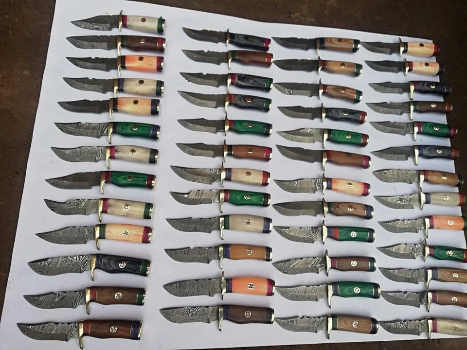 LOT 20PCS, 6'' HANDMADE DAMASCUS SKINNER KNIVES WOOD HANDLE WITH SHEATH - Image 4 of 4