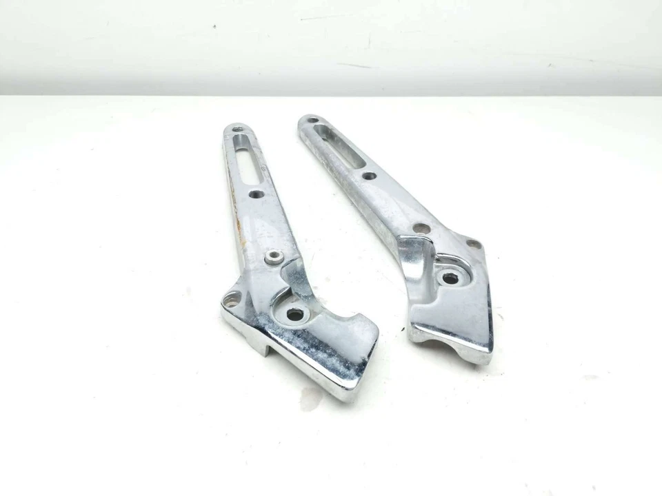 Puntales de guardabarros trasero 05 Honda VTX1800N3 VTX 1800 Foto 3 de 4