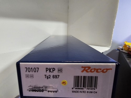 Roco PKP Ty2 697 Steam Locomotive 70107 HO Scale DCC Ready - Picture 6 of 6