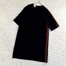 GUCCI Dress Size 40 L Black Short Sleeve Excellent Condition