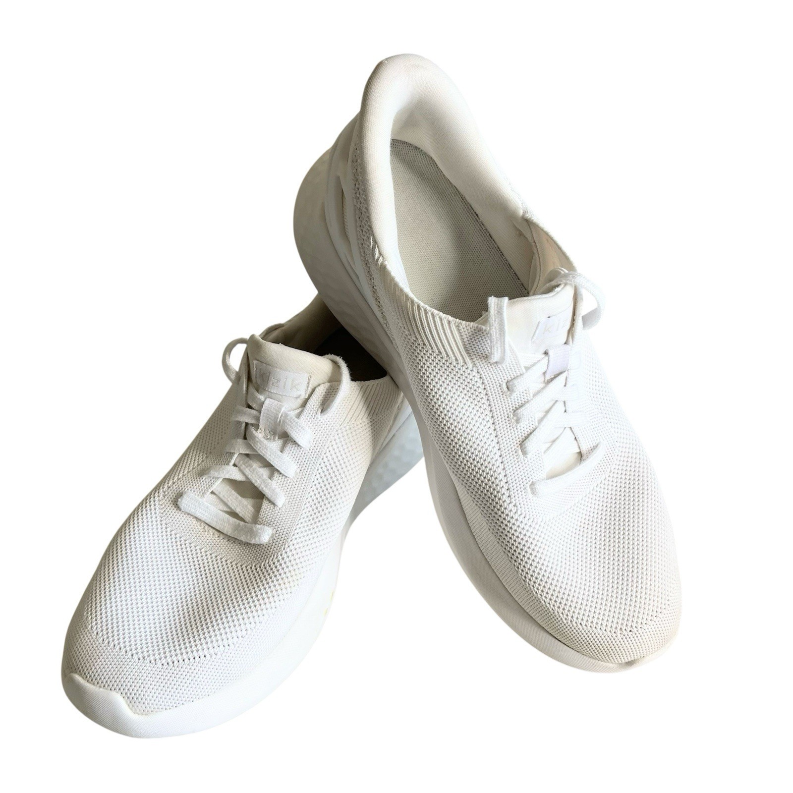 Kizik Athens Unisex Hands-Free Sneakers in M 9.5/W 11 for Comfortable Casual Wear