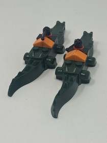 Lot of 2 Lego Dark Green Alligator/Crocodile 8632 Agents Swamp Raid