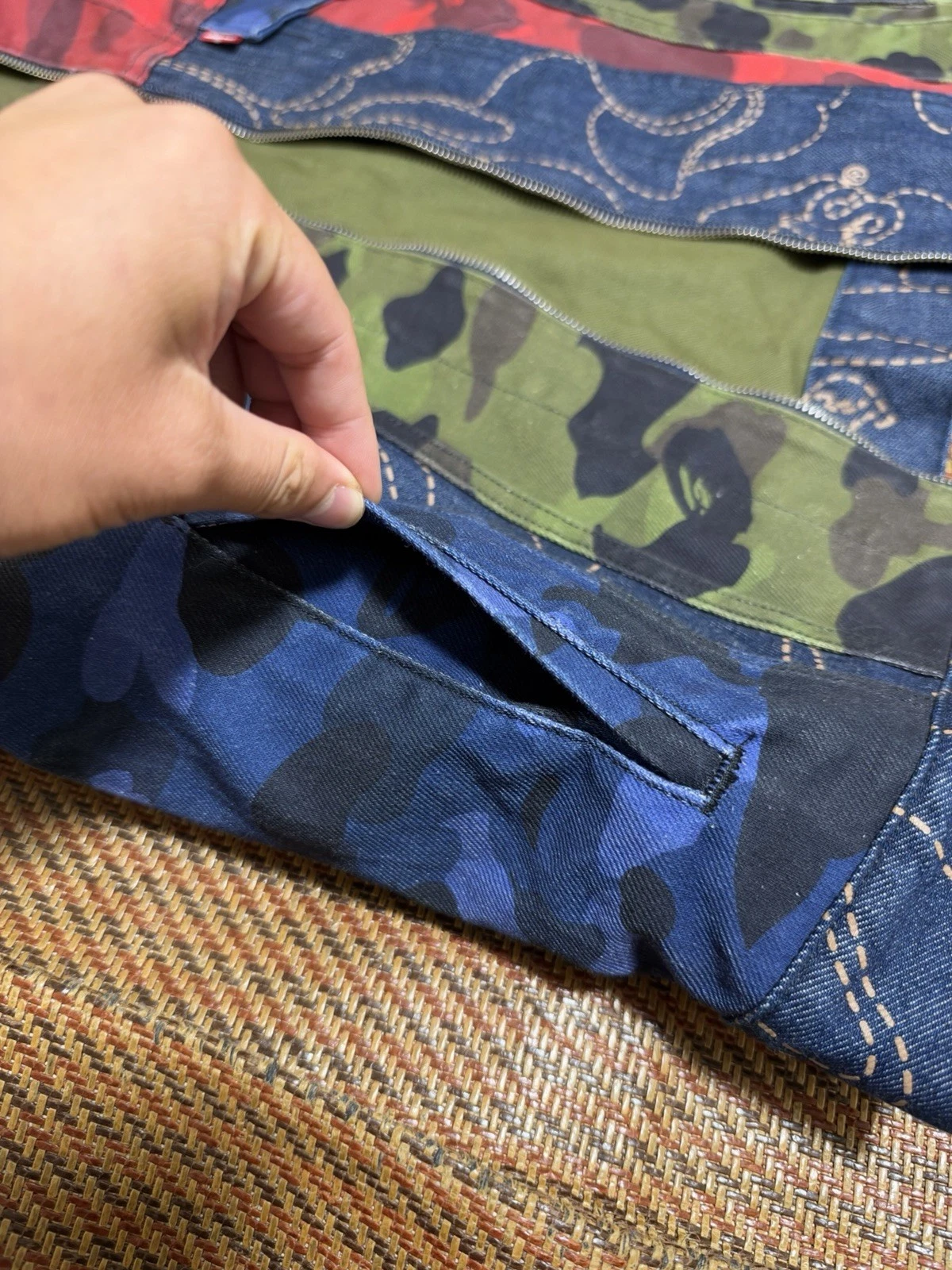 BAPE x Levi’s SS21 Multicolor Camo Denim Trucker Jacket Men’s Size Medium - product detail image 3