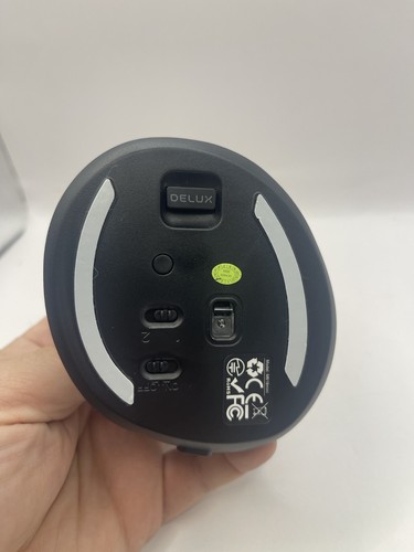 DELUX M618MINI Ergonomic Wireless Silent RGB Rechargeable Vertical Gaming Mouse - Picture 5 of 5