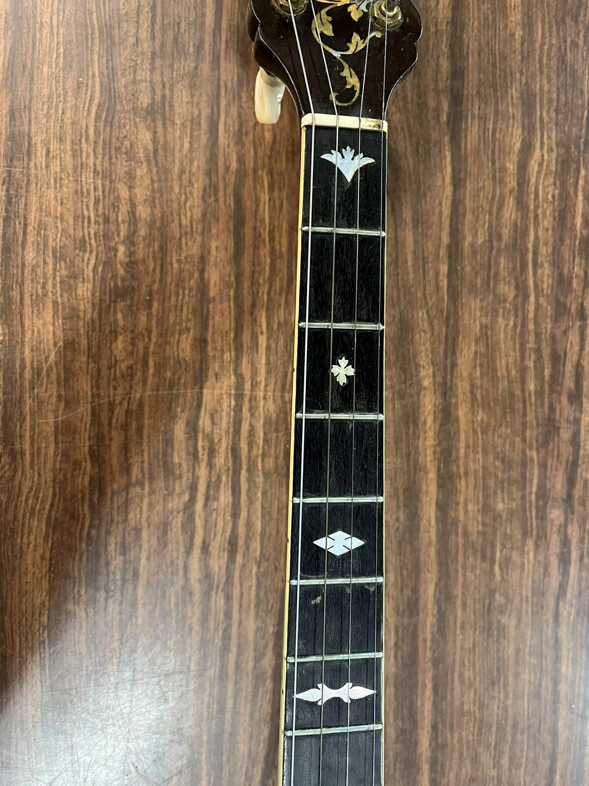 Picture 3 of 19
