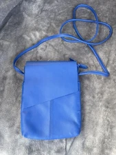 ili New York Smooth Blue Leather Crossbody Flap Handbag, Top Zipper, NWOT