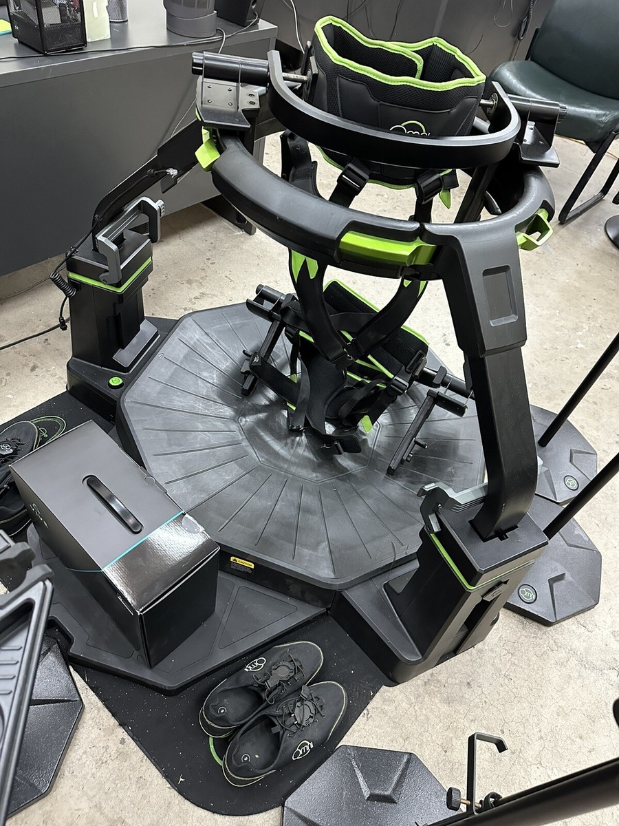 Virtuix Omni - Treadmill w/ Accessories + New VIVE VR Headset | eBay