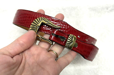 Circle Y Women's Red Size 28 Handmade USA embossed Leather Belt (D3)
