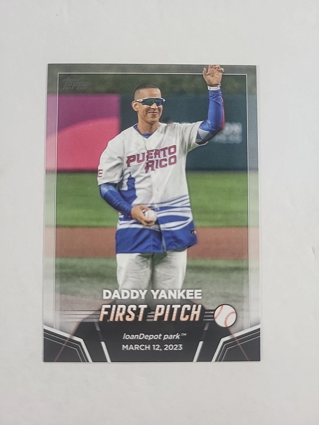 Daddy Yankee trading card