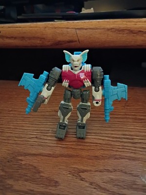 Hasbro Transformers Legacy Evolution Core Class Bomb-Burst