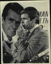 1984 Press Photo William Devane as Greg Sumner in "Knots Landing" on CBS-TV 1984 Press Photo William Devane as Greg Sumner in "Knots Landing" on CBS-TV