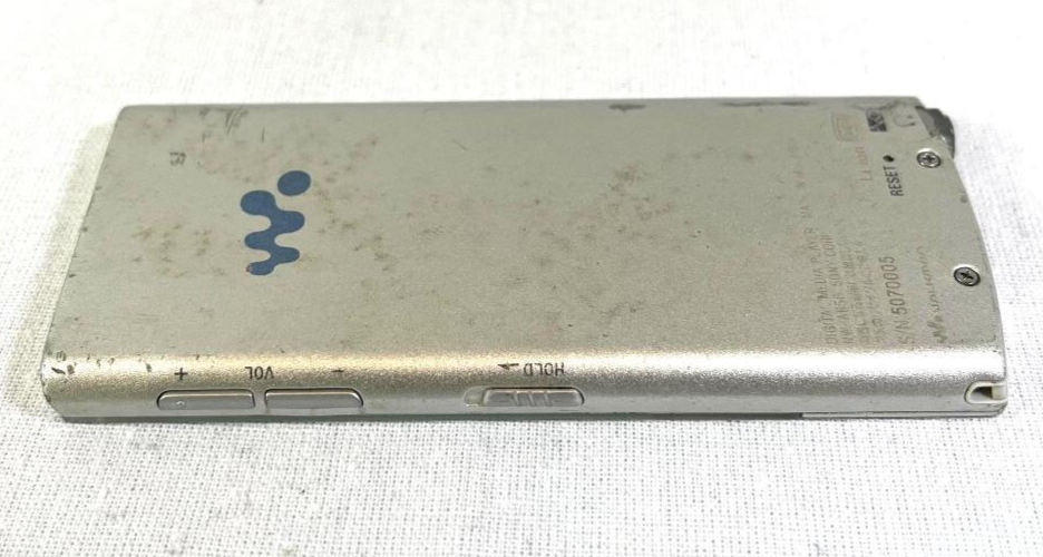 Sony Walkman NW-A856 32GB White S-Master Noise Canceling Japan