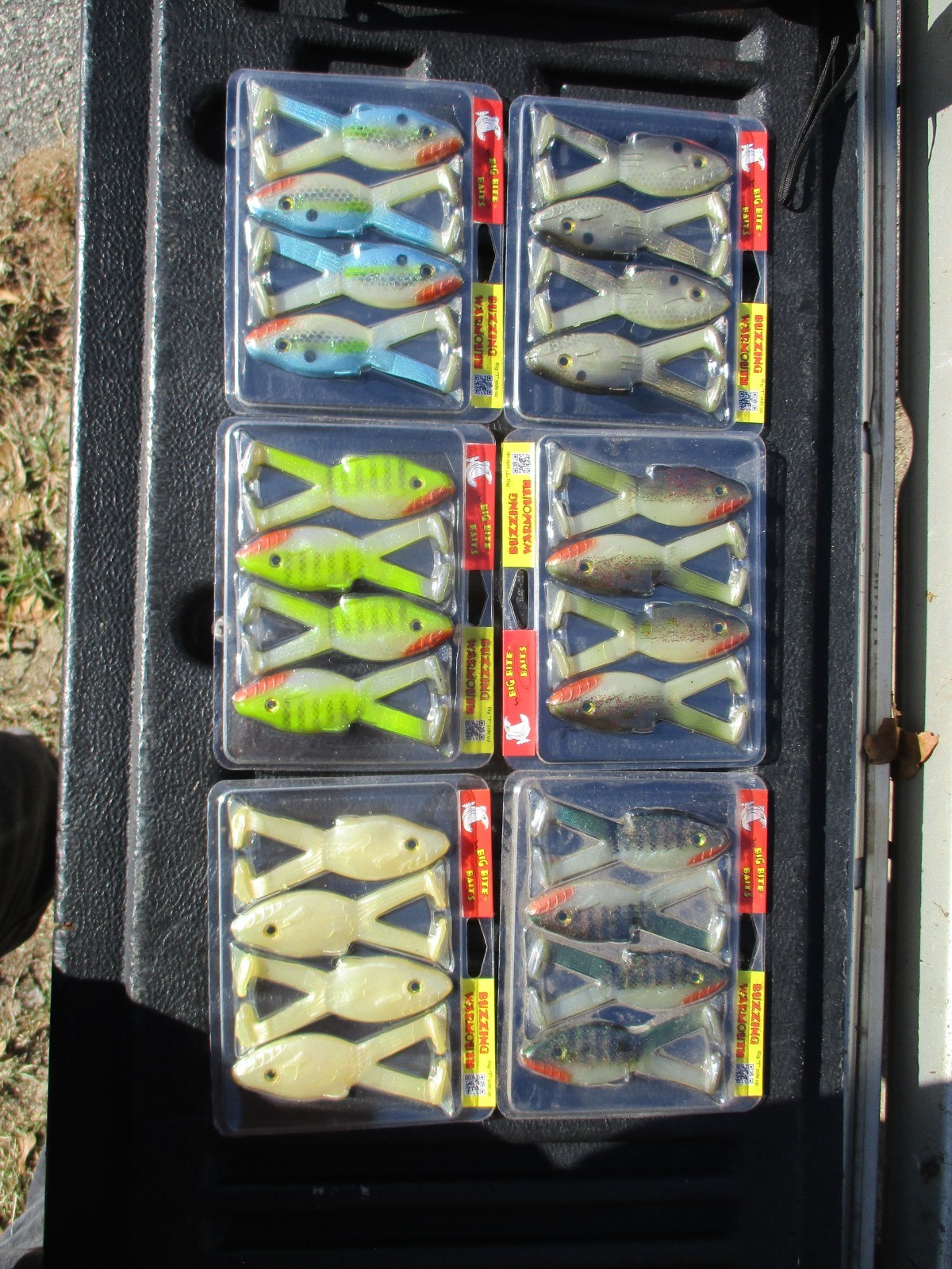 BIG BITE BAITS Buzzing Warmouth Soft Frog Swimbait 4" 4ct - 6 COLOR ASSORTMENT