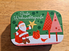 mała świąteczna puszka prezentowa