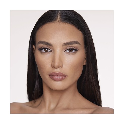 Charlotte Tilbury Airbrush Matte Bronzer - 2 Medium Refill - Picture 6 of 6