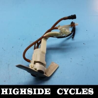 #ad 1377 12 HARLEY DAVIDSON ROAD KING PETROL GAS TANK FUEL PUMP $70.00